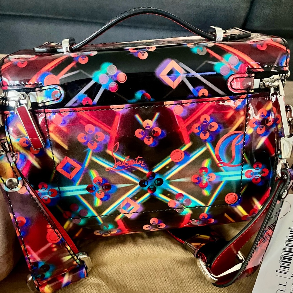 NWT CL Louboutin Kypipouch Patent Leather Cross-body Bag - Multicolour - Picture 7 of 12